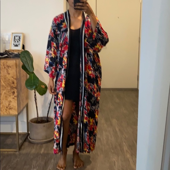 Open The Kimono - Picture 2 of 3